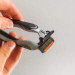 how long does a disposable razor last